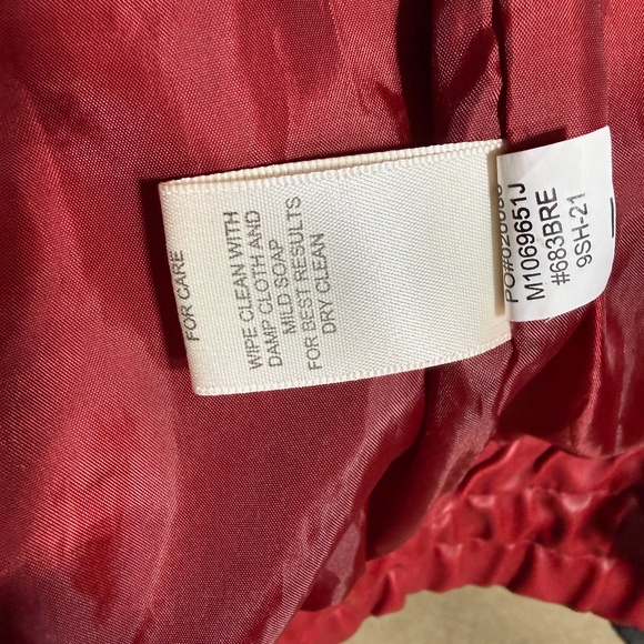 JohnPaulRichard Faux Leather with Zipper Front Red Size M - Picture 12 of 13